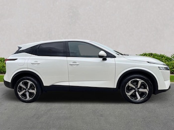 Used Nissan Qashqai 2023 for sale - 76082522: Photo 3