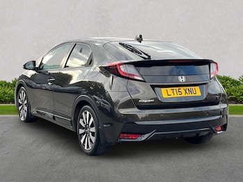 Used Honda Civic 2015 for sale - 76570997: Photo