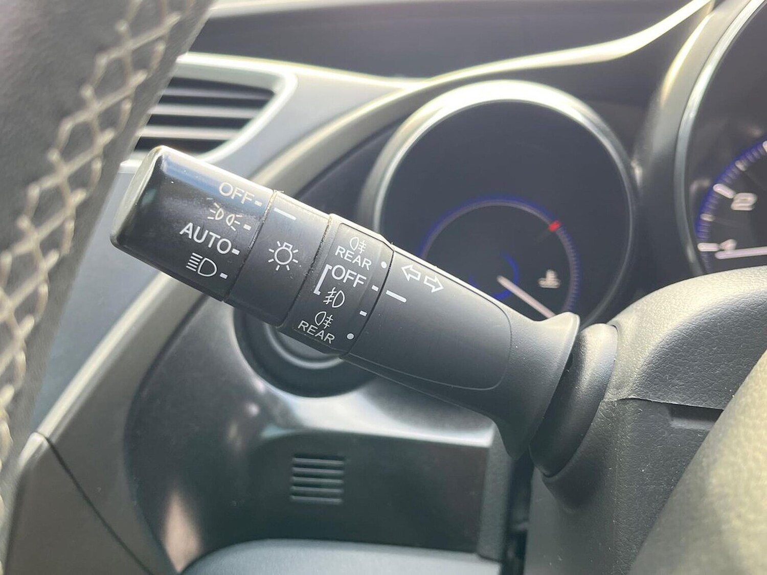 Used Honda Civic 2015 for sale - 76570997: Photo 30