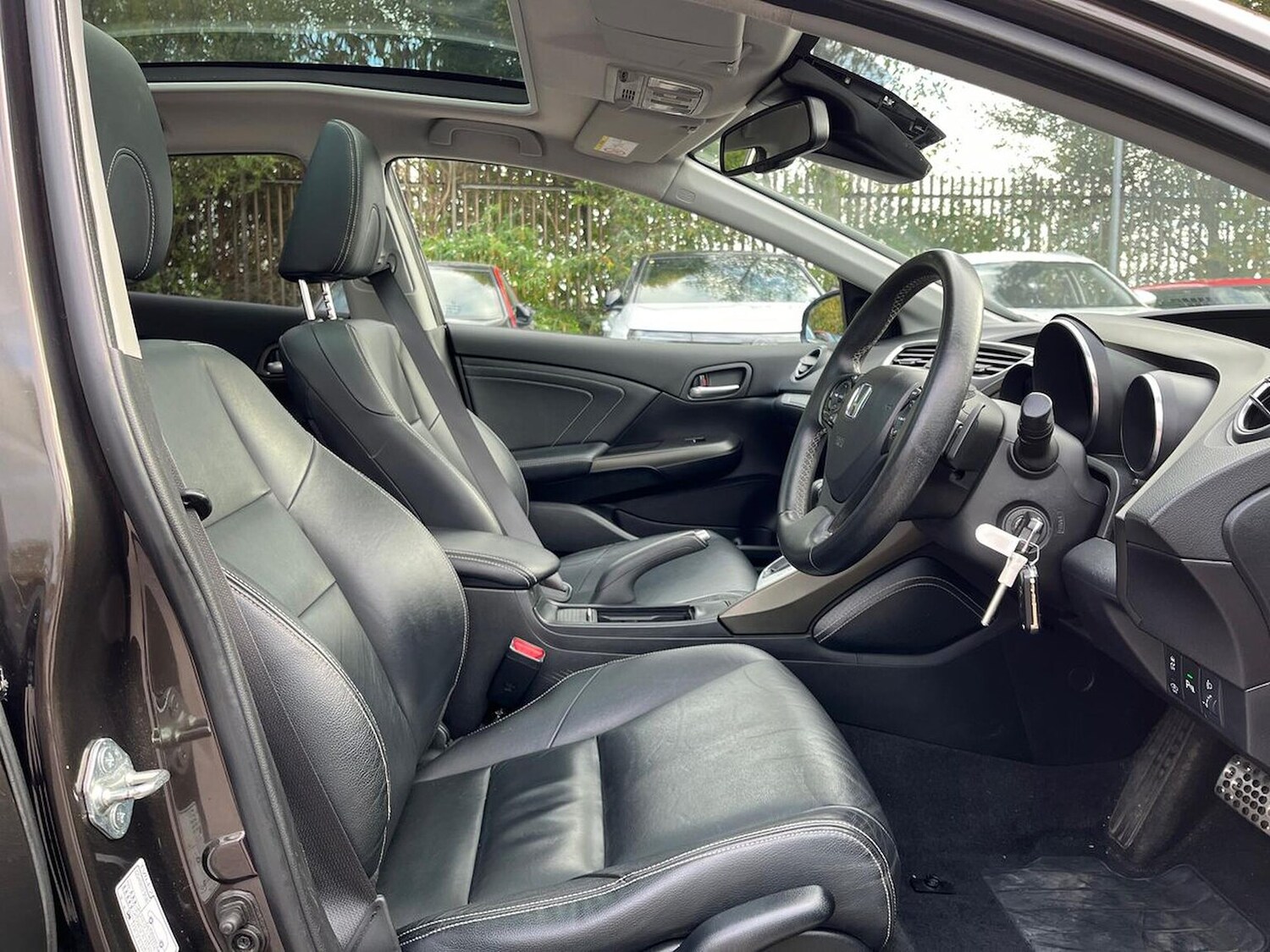 Used Honda Civic 2015 for sale - 76570997: Photo 44