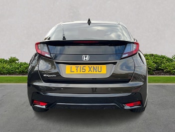 Used Honda Civic 2015 for sale - 76570997: Photo