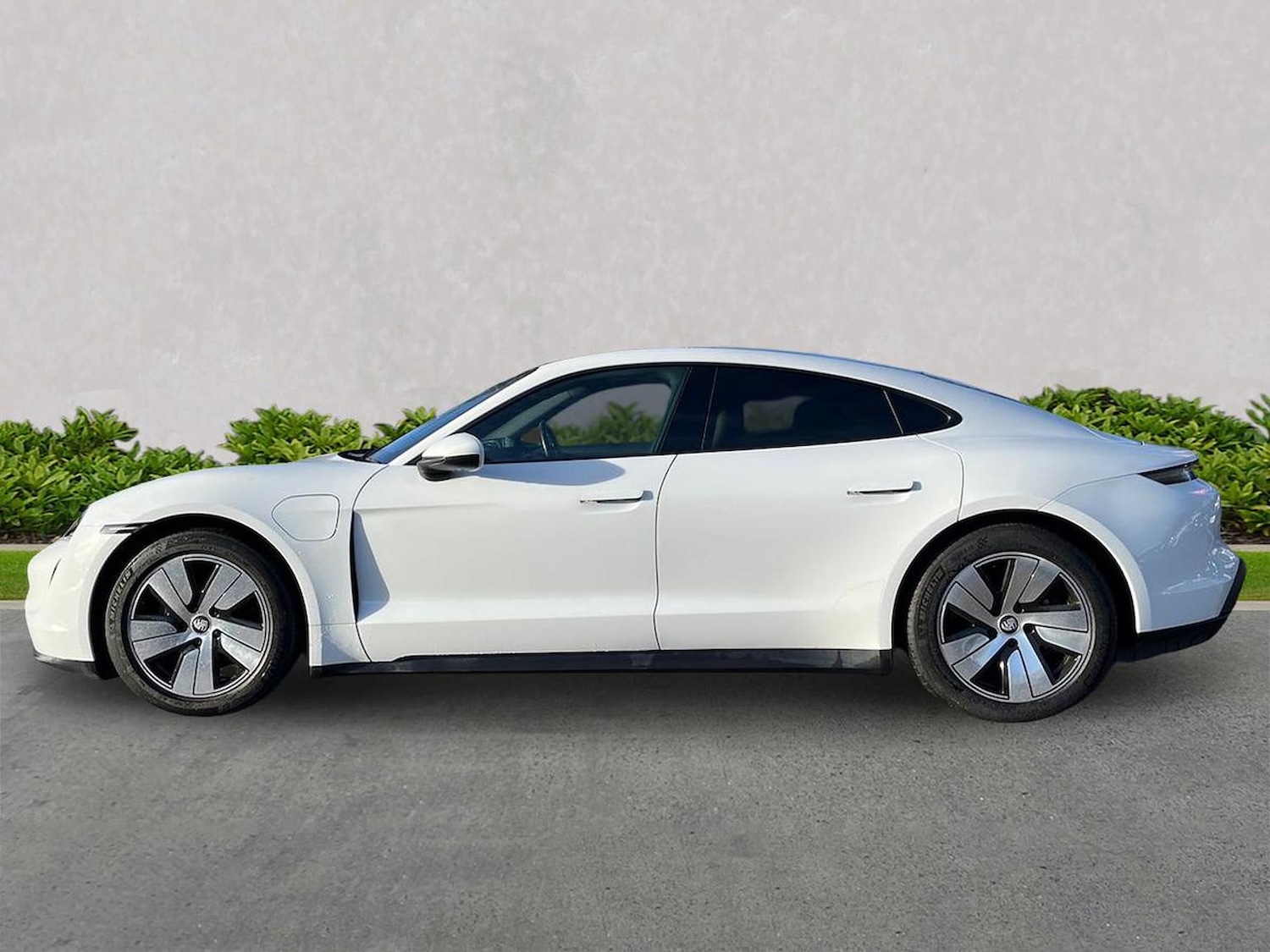 Used Porsche Taycan 2021 for sale - 77488731: Photo 19