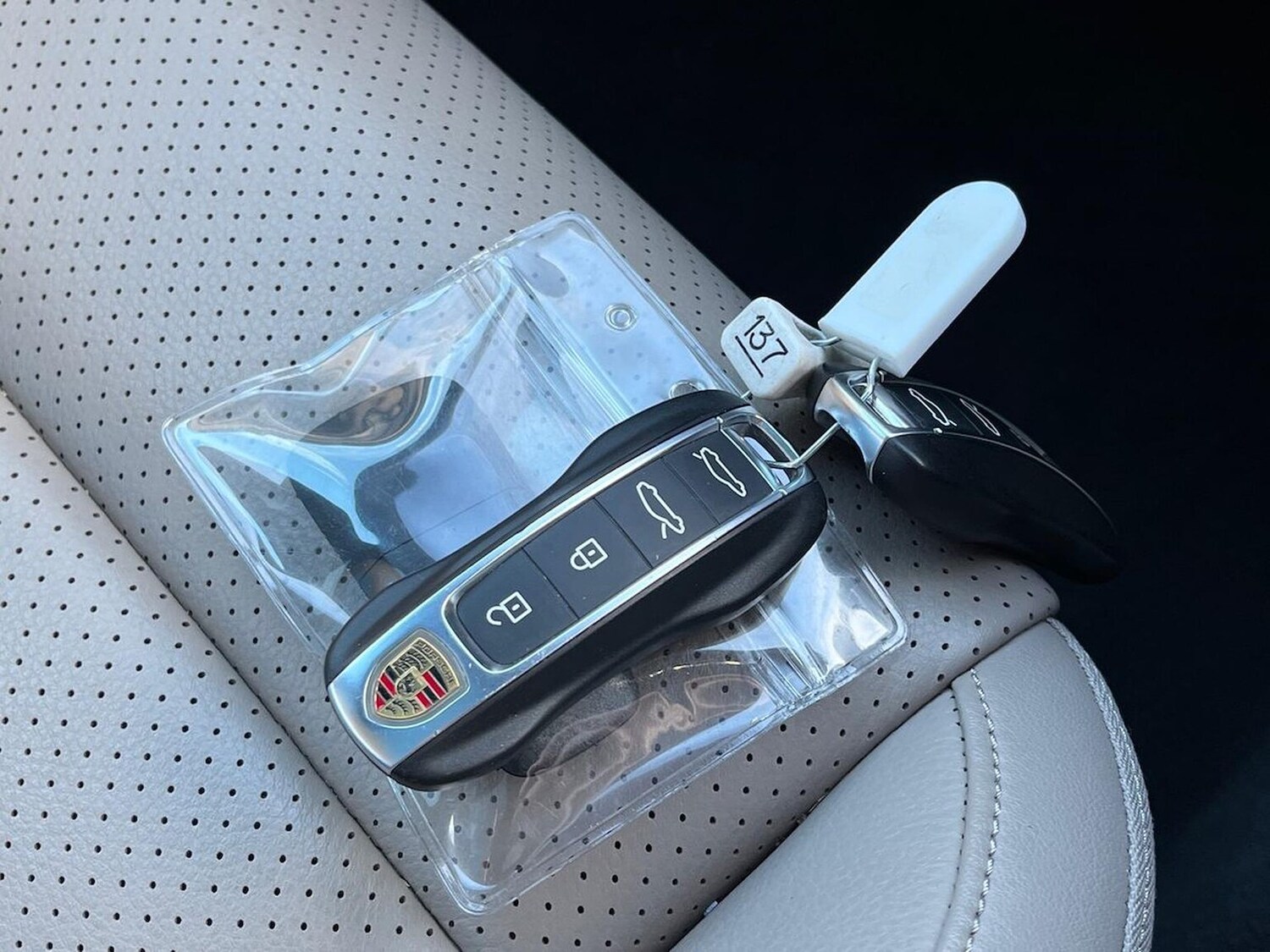 Used Porsche Taycan 2021 for sale - 77488731: Photo 49