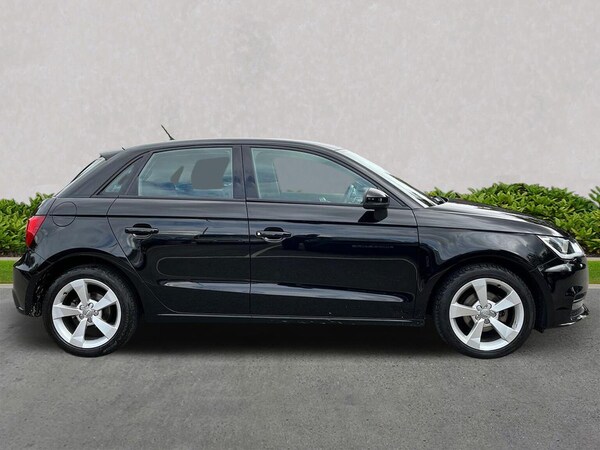 Used Audi A1 2017 for sale - 76047768: Photo 3