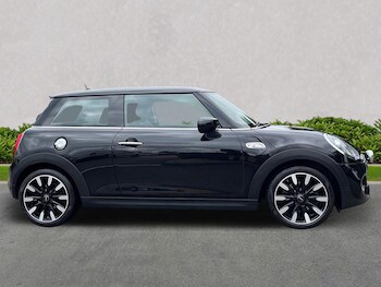 Used MINI Hatch 2019 for sale - 75513146: Photo