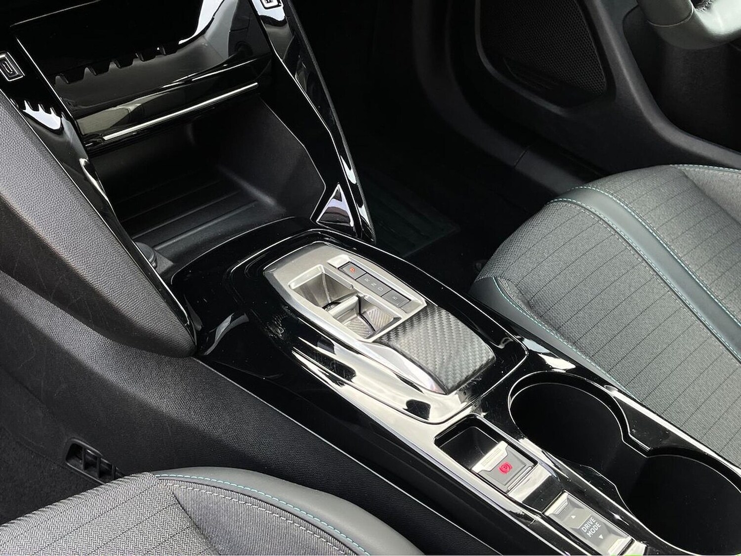 Used Peugeot 2008 2022 for sale - 78196465: Photo 16