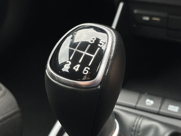 Used Hyundai i20 2022 for sale - 75628362: Photo 30