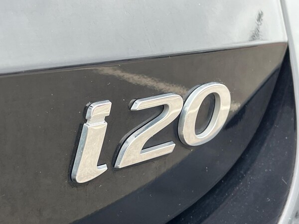 Used Hyundai i20 2022 for sale - 75628362: Photo 35