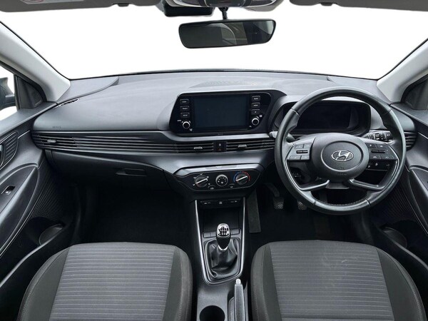 Used Hyundai i20 2022 for sale - 75628362: Photo 8