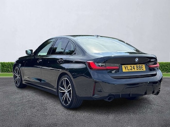 Used BMW 3 Series 2024 for sale - 79330210: Photo