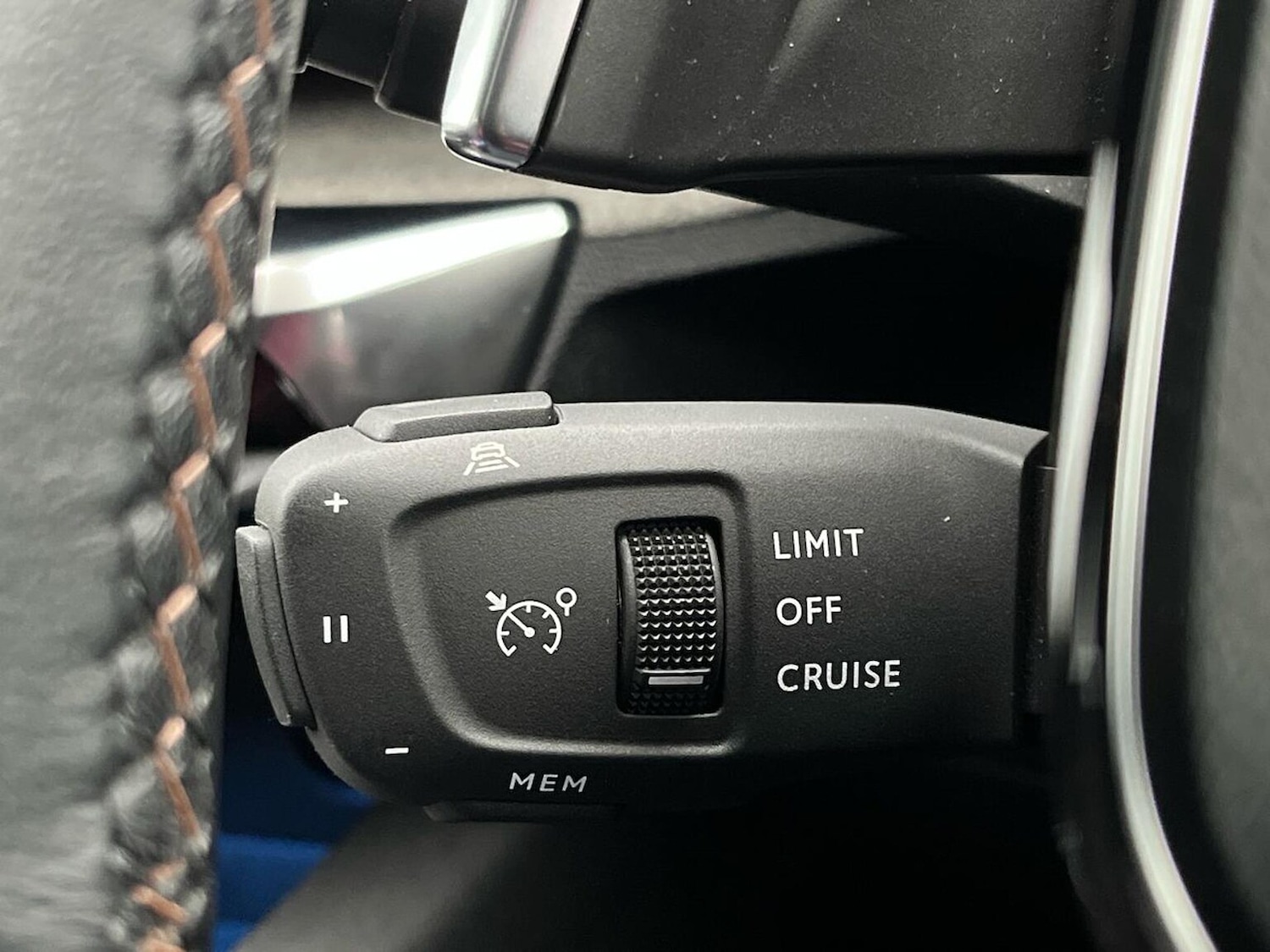 Used Peugeot 3008 2024 for sale - 76986937: Photo 31