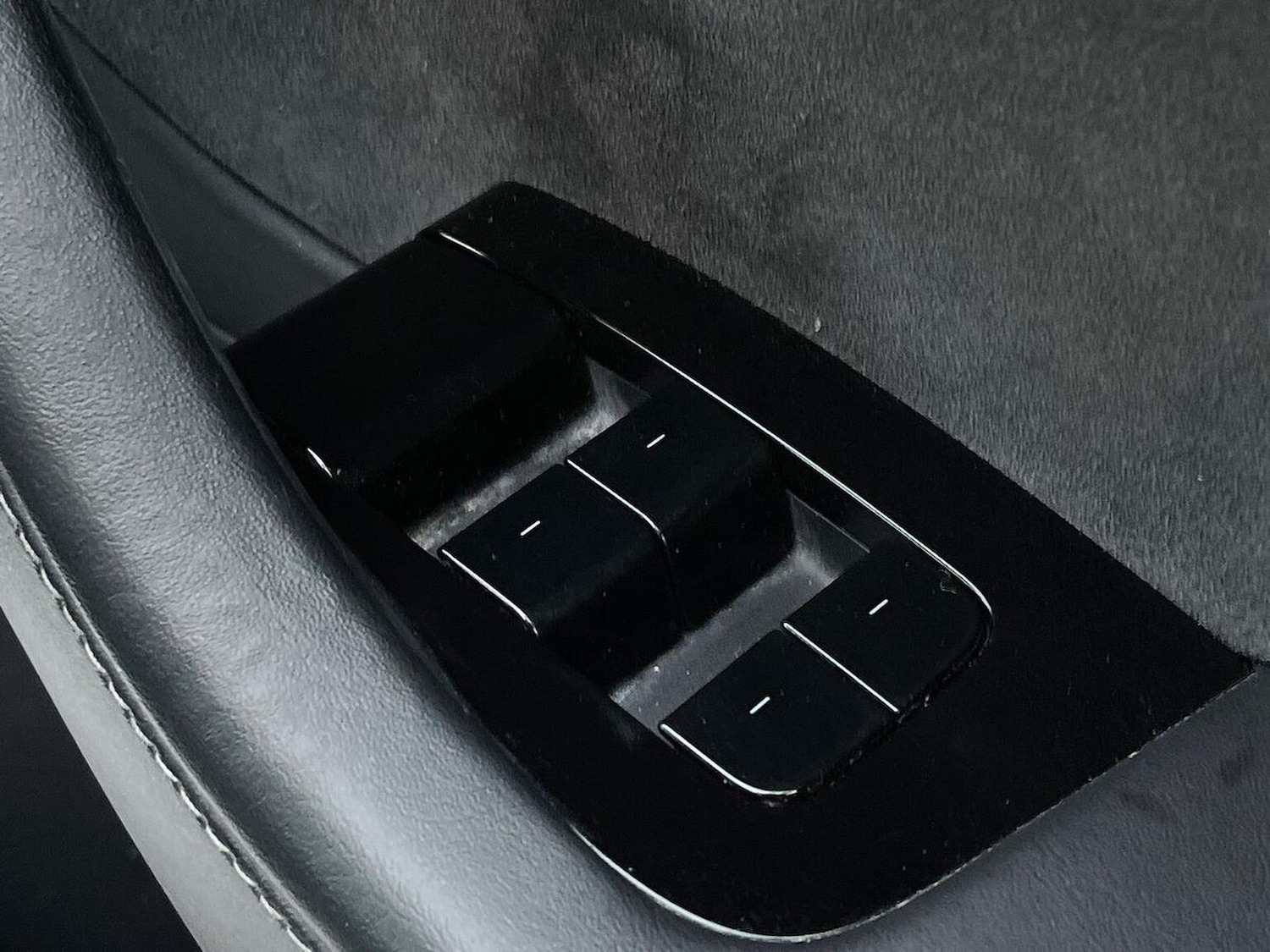 Used Tesla Model 3 2019 for sale - 76741233: Photo 21