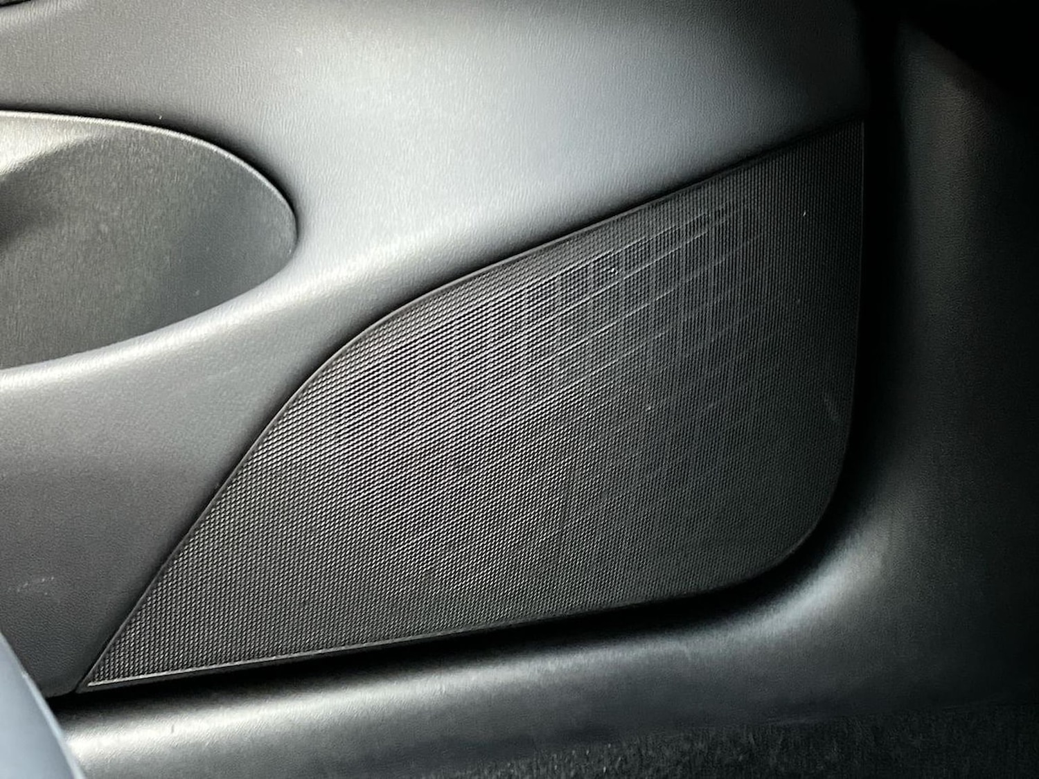 Used Tesla Model 3 2019 for sale - 76741233: Photo 30