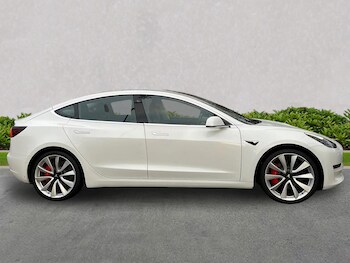 Used Tesla Model 3 2019 for sale - 76741233: Photo