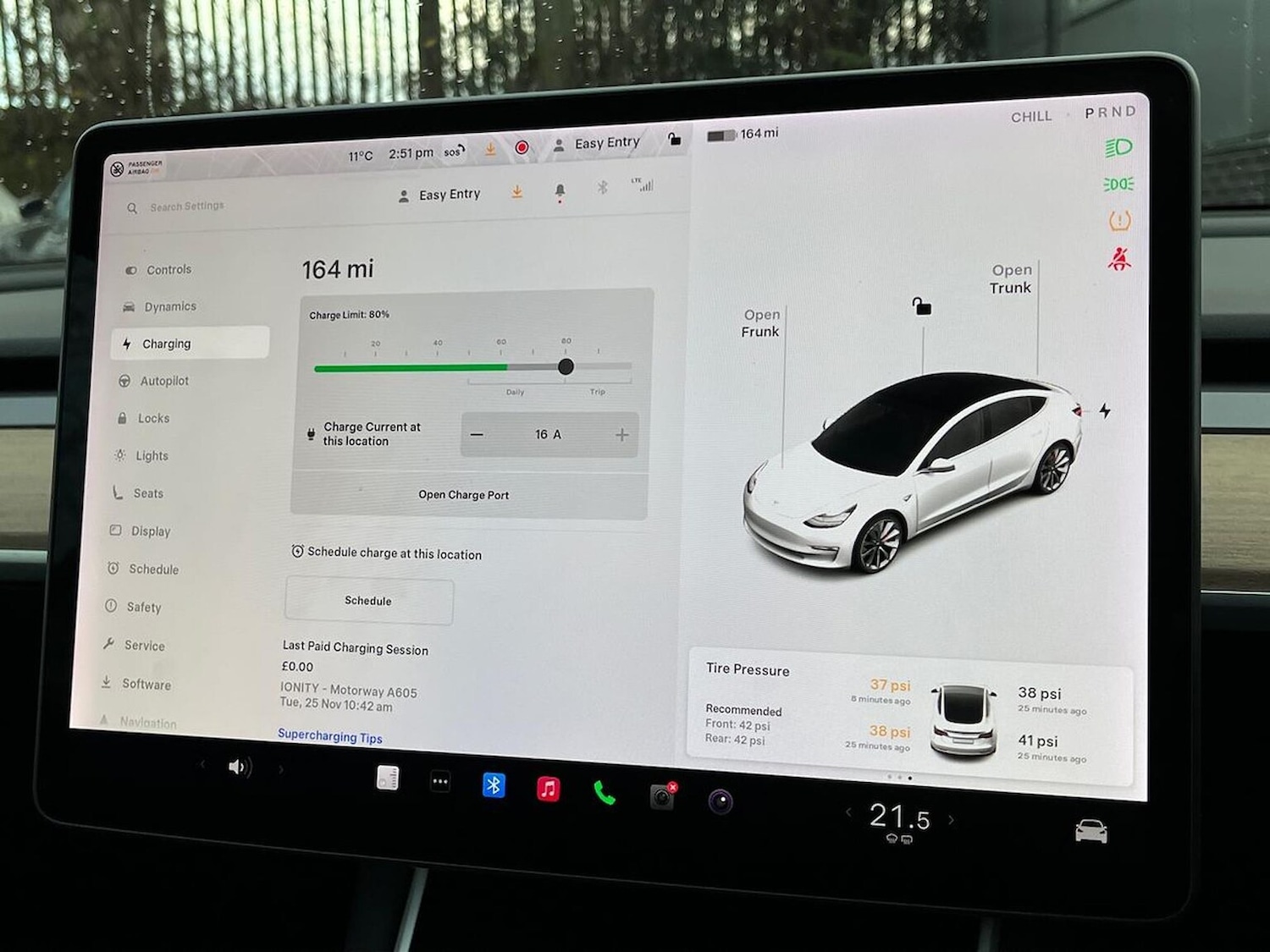 Used Tesla Model 3 2019 for sale - 76741233: Photo 44