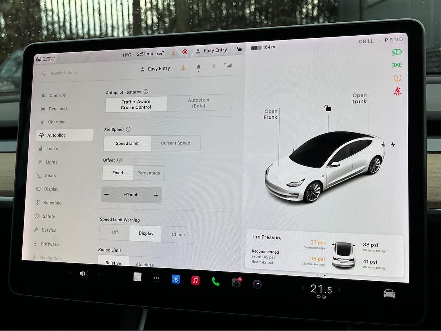 Used Tesla Model 3 2019 for sale - 76741233: Photo 45