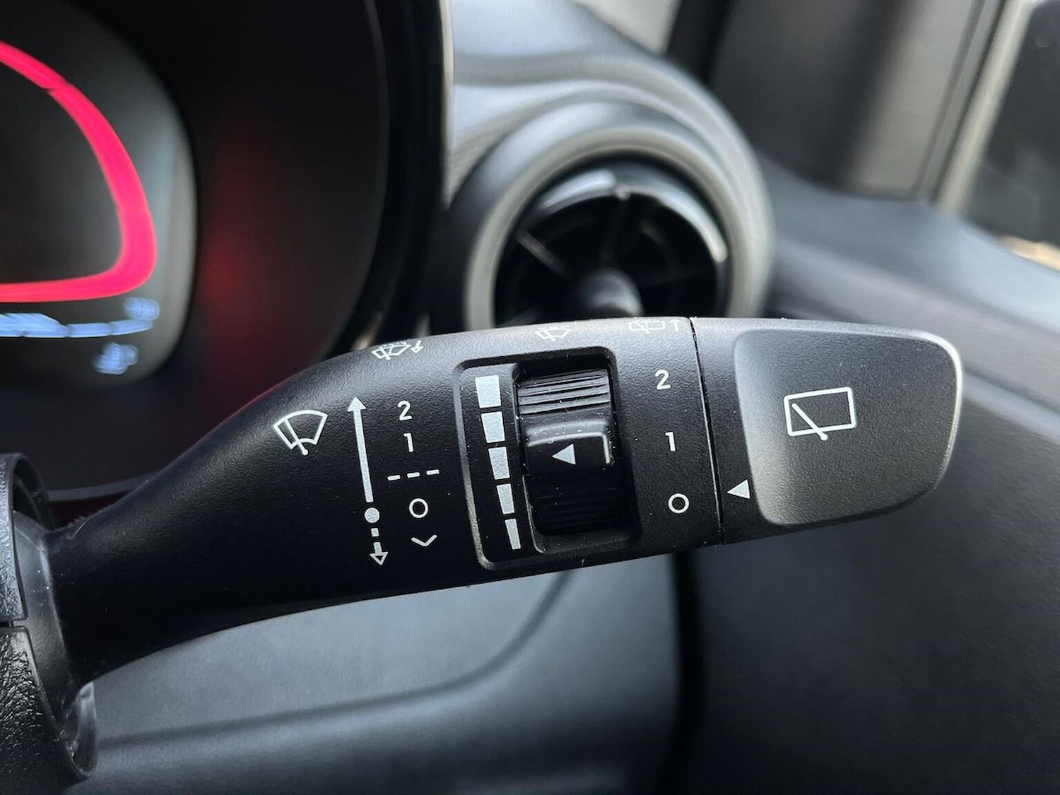 Used Hyundai i10 2024 for sale - 76464643: Photo 29