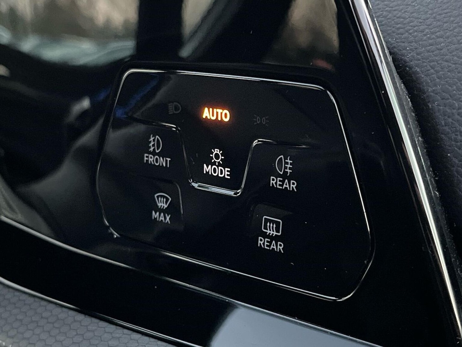 Used Volkswagen Golf 2021 for sale - 77008297: Photo 23