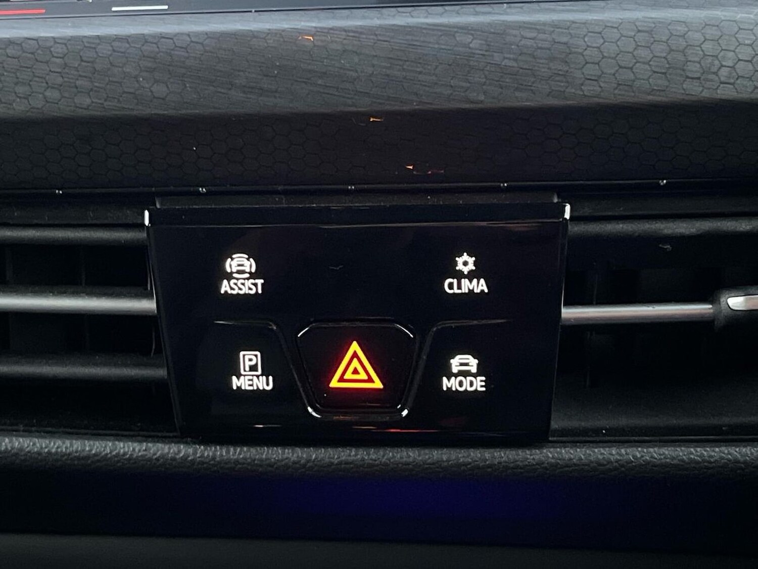 Used Volkswagen Golf 2021 for sale - 77008297: Photo 44