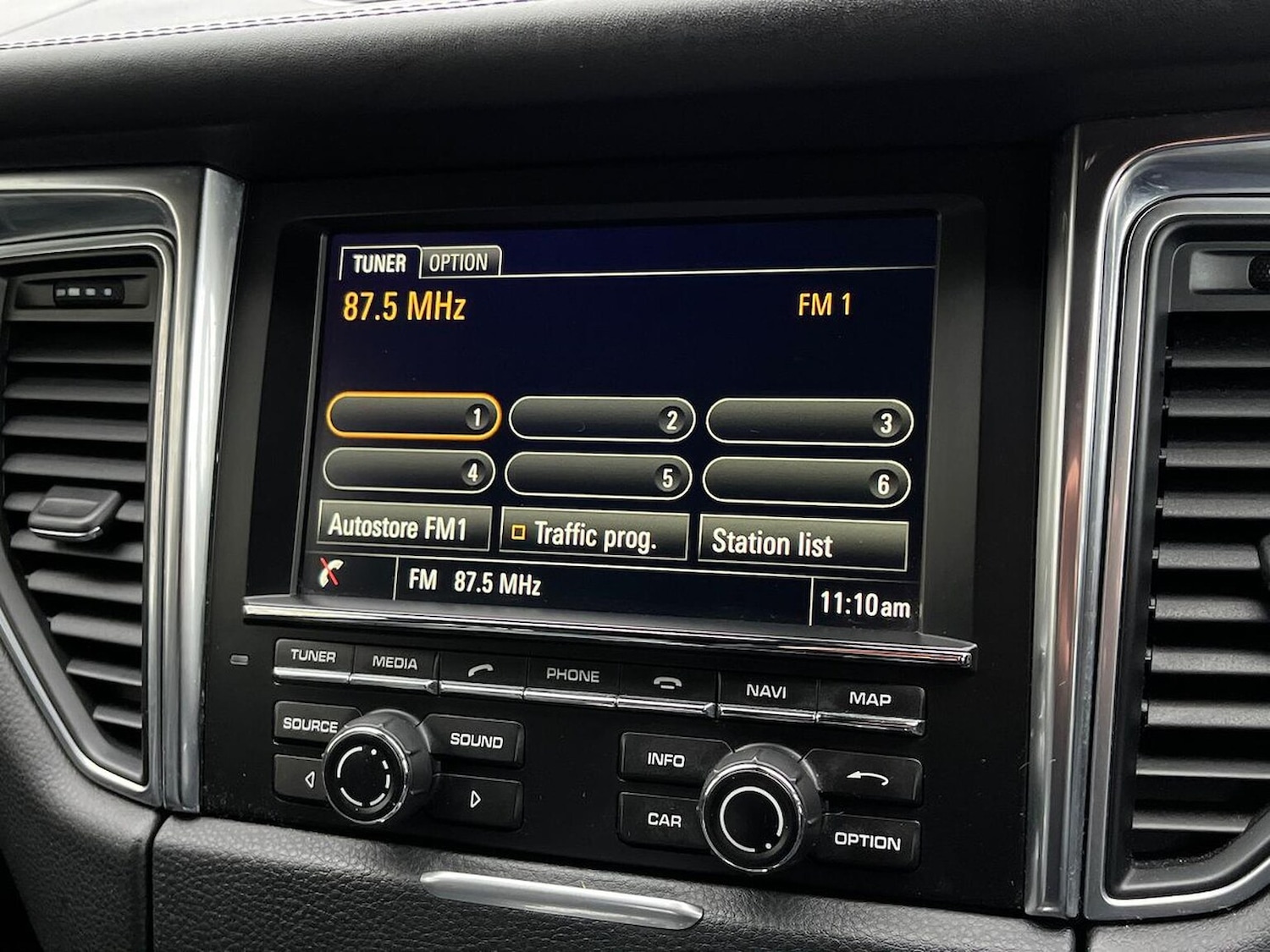 Used Porsche Macan 2015 for sale - 76506135: Photo 11