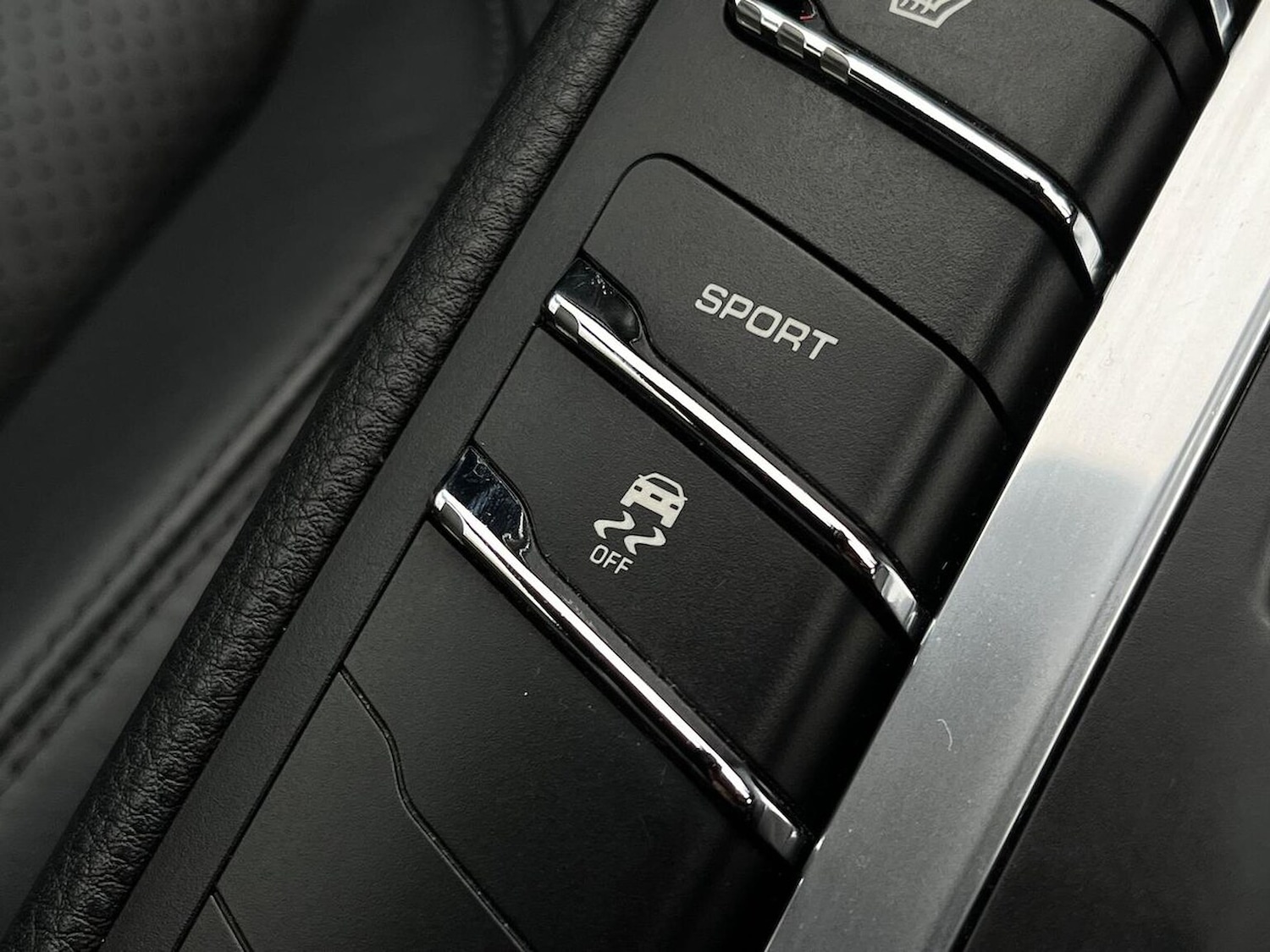 Used Porsche Macan 2015 for sale - 76506135: Photo 23