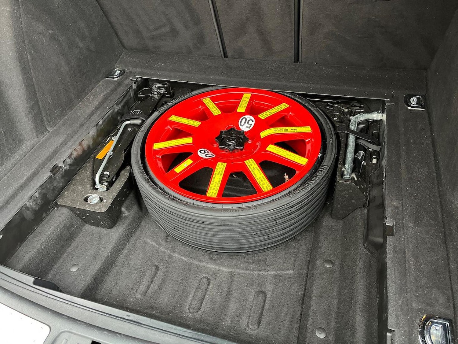 Used Porsche Macan 2015 for sale - 76506135: Photo 41