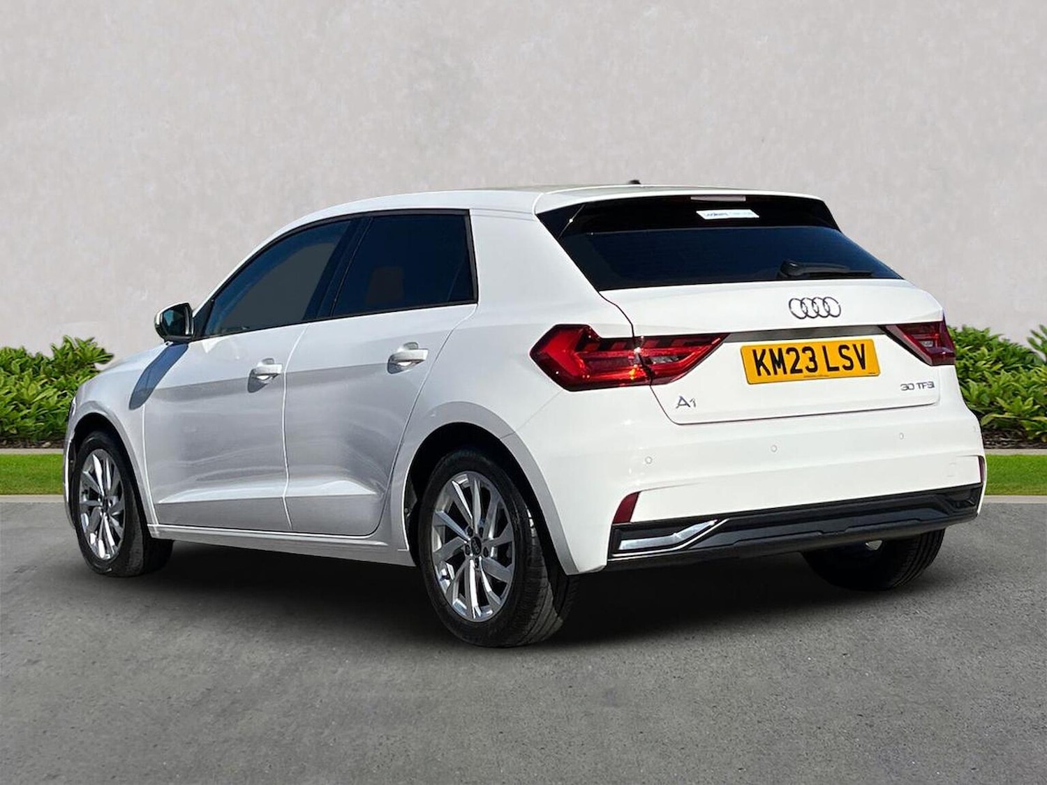 Used Audi A1 2023 for sale - 76369169: Photo 2