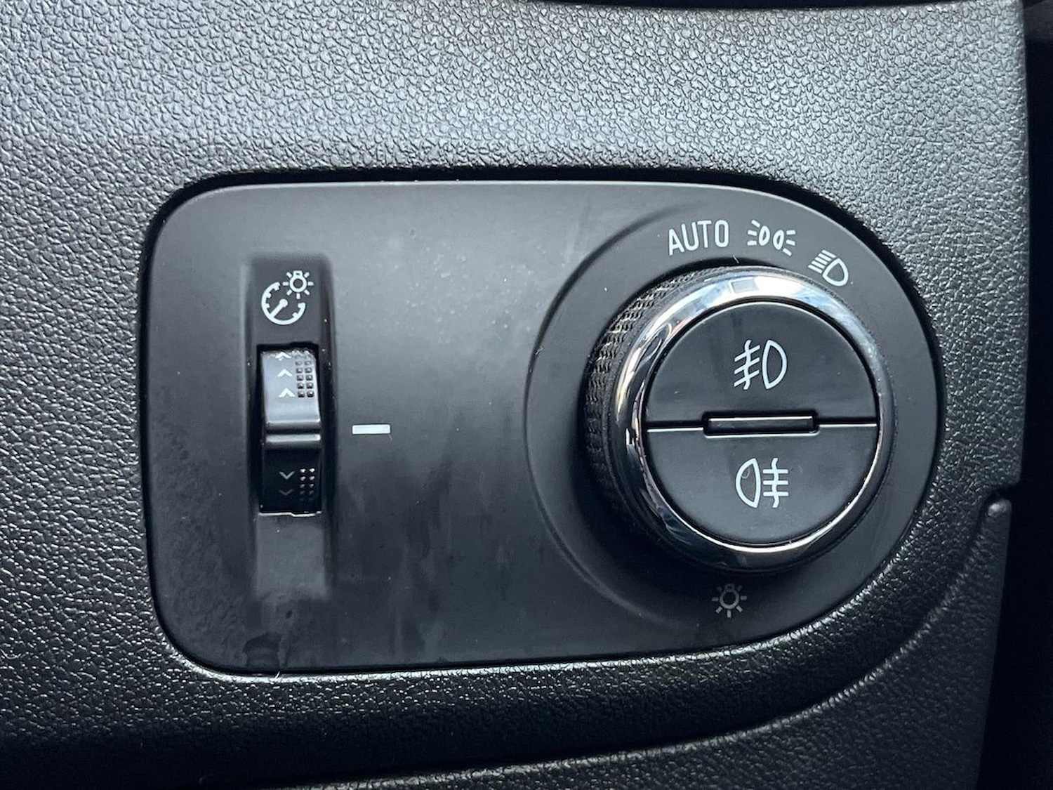 Used Vauxhall Crossland 2022 for sale - 76682646: Photo 22