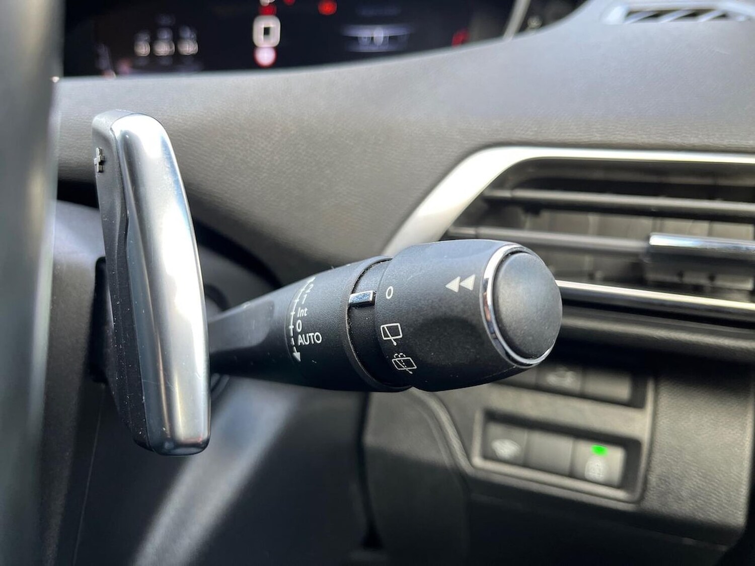 Used Peugeot 5008 2019 for sale - 78196463: Photo 31