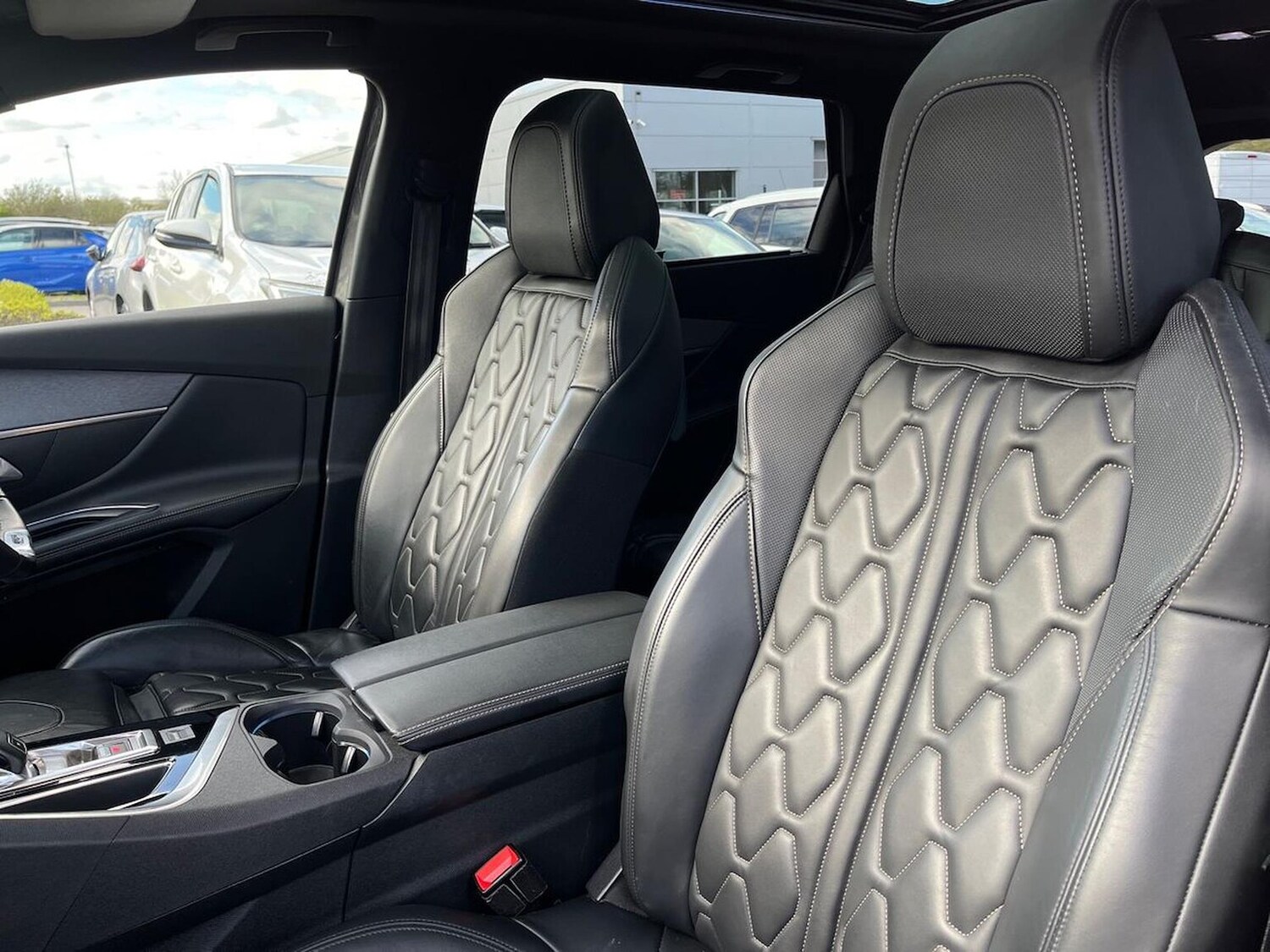 Used Peugeot 5008 2019 for sale - 78196463: Photo 34