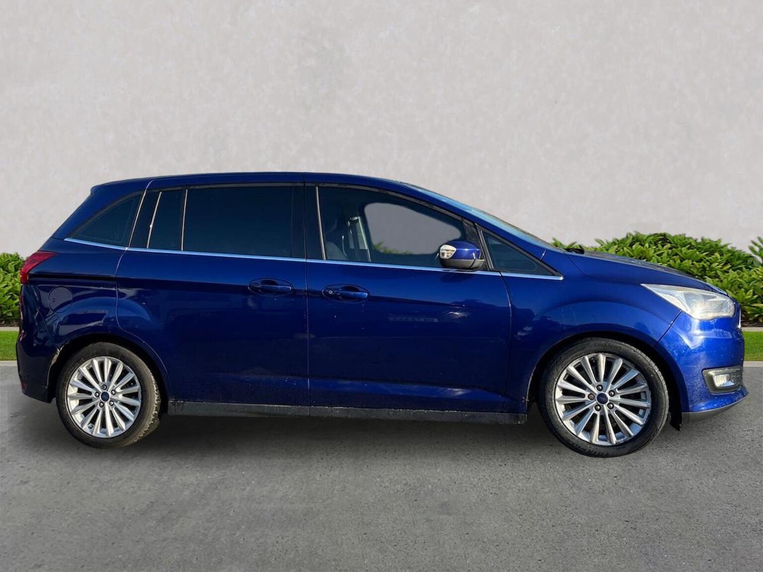 Used Ford Grand C-Max 2016 for sale - 77003658: Photo 3