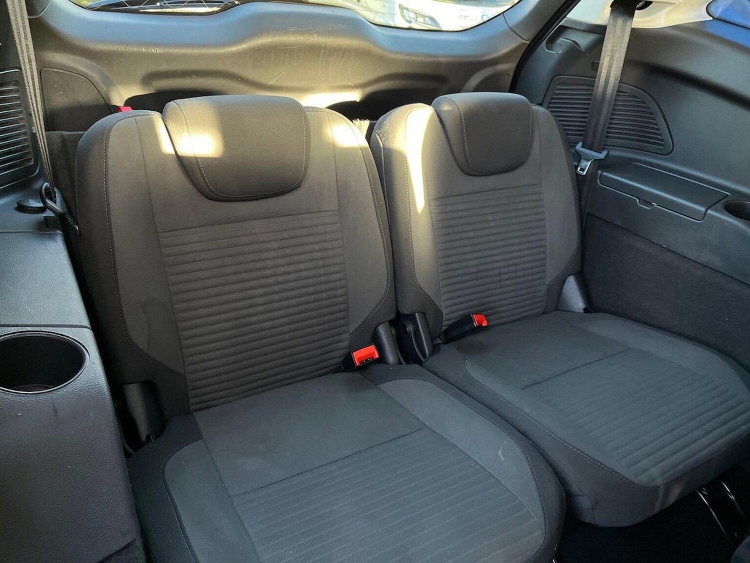 Used Ford Grand C-Max 2016 for sale - 77003658: Photo 42