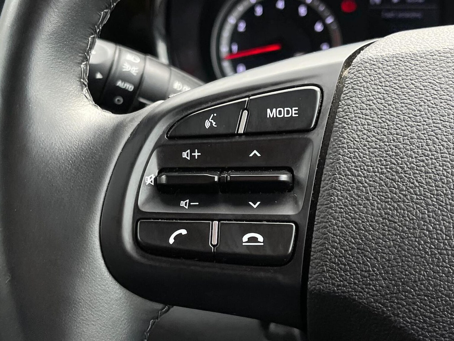 Used Hyundai i10 2022 for sale - 76149506: Photo 26