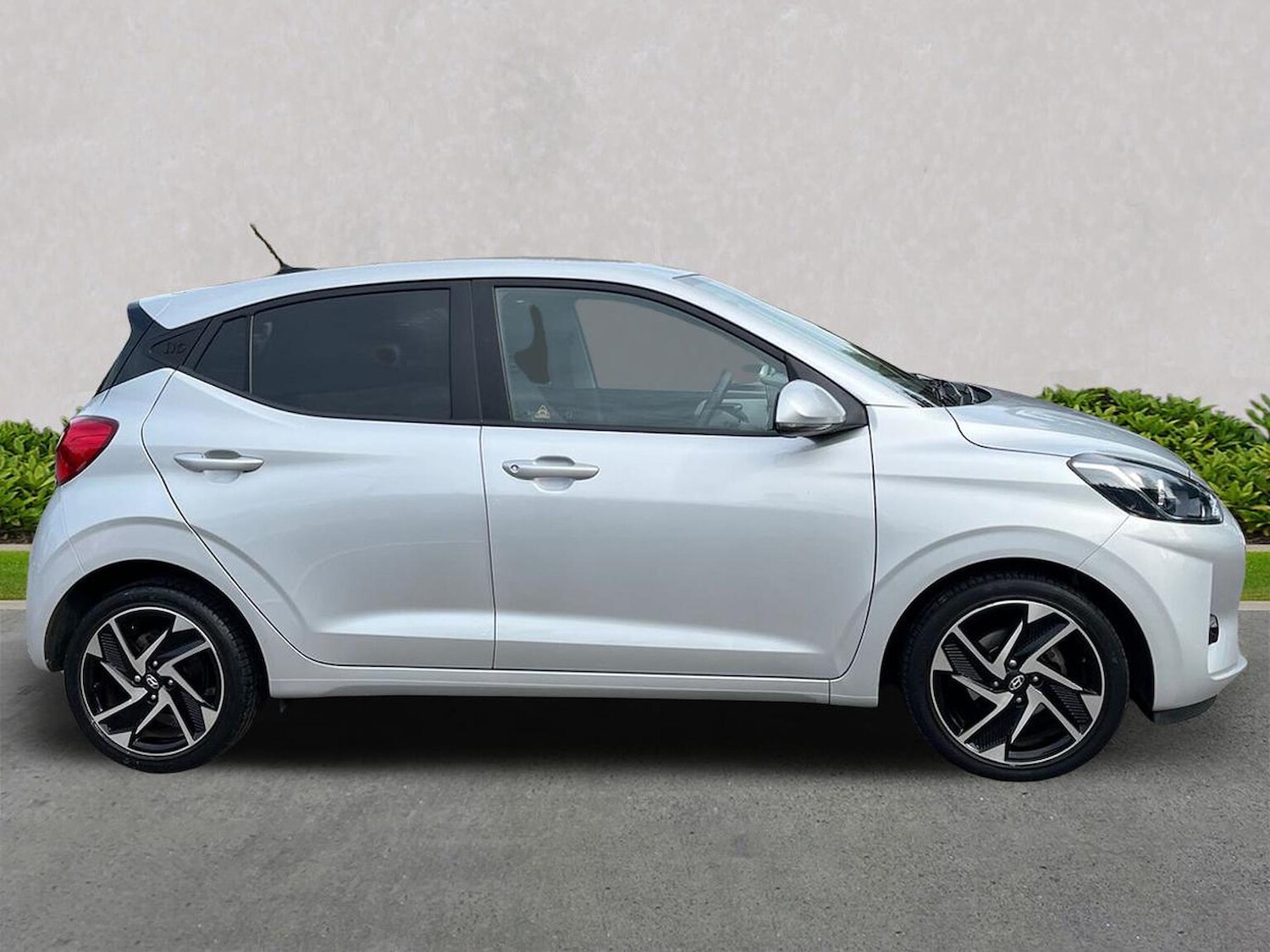 Used Hyundai i10 2022 for sale - 76149506: Photo 3