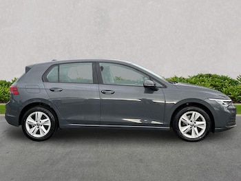 Used Volkswagen Golf 2023 for sale - 78281477: Photo