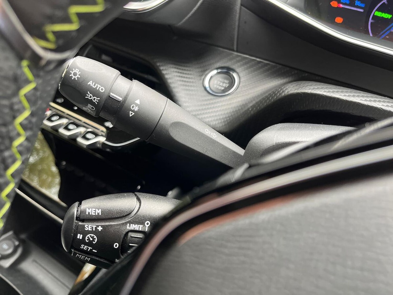 Used Peugeot 2008 2023 for sale - 76352498: Photo 29