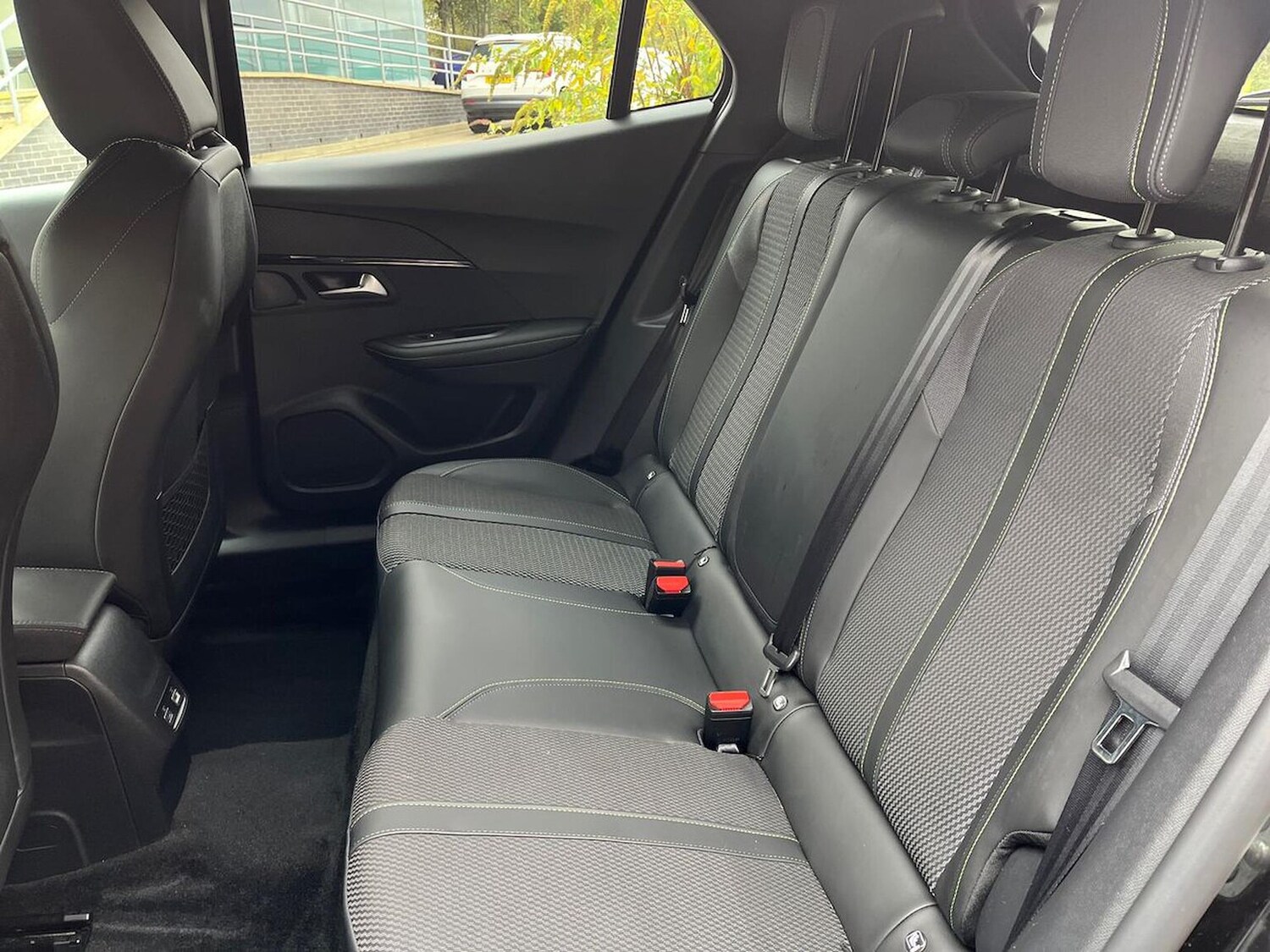 Used Peugeot 2008 2023 for sale - 76352498: Photo 41