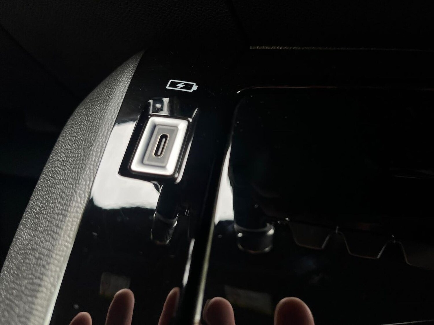 Used Peugeot 2008 2023 for sale - 76352498: Photo 43