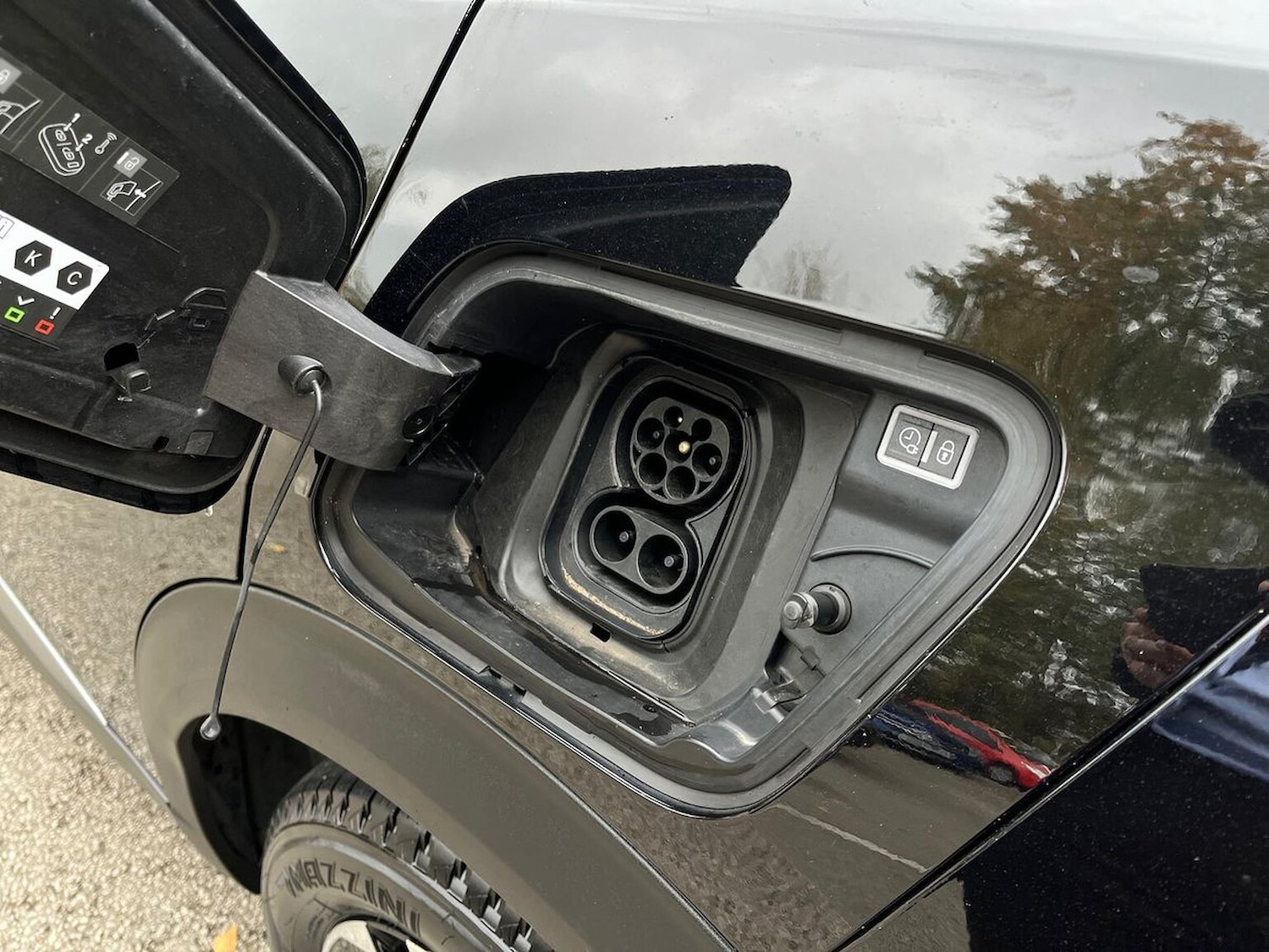 Used Peugeot 2008 2023 for sale - 76352498: Photo 50