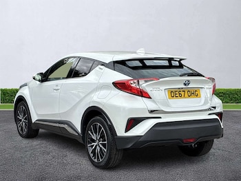 Used Toyota C-HR 2018 for sale - 79600036: Photo