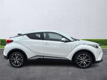 Used Toyota C-HR 2018 for sale - 79600036: Photo