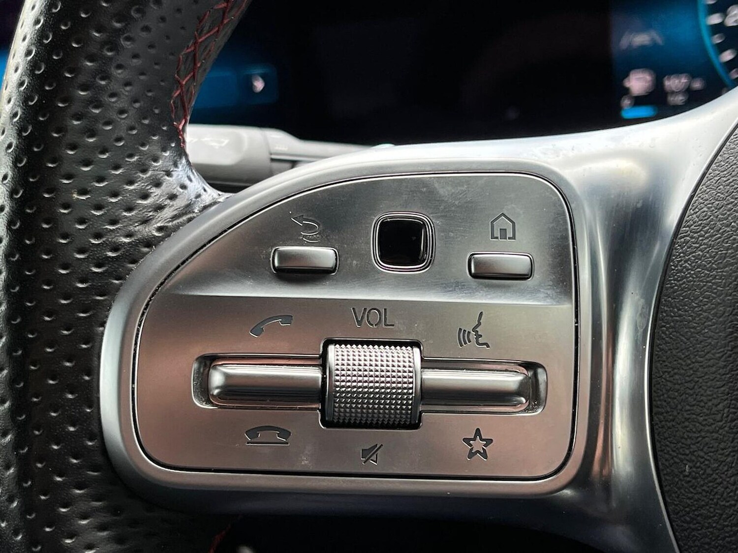 Used Mercedes-Benz A-Class 2020 for sale - 76369159: Photo 26