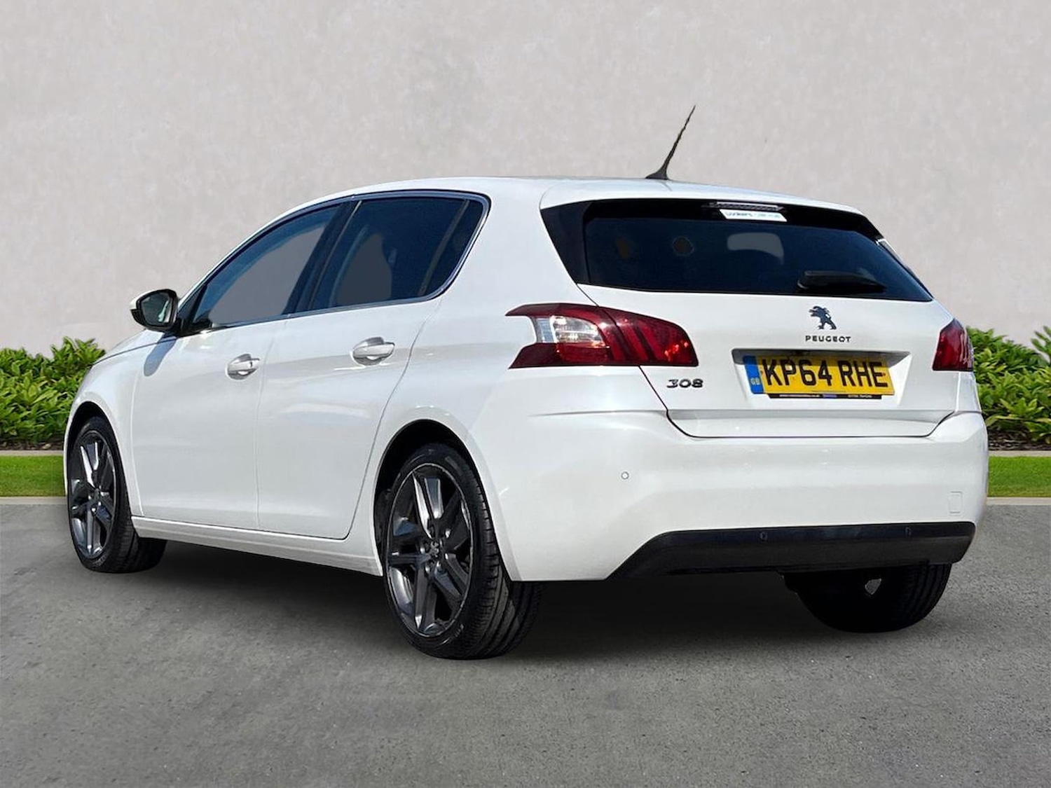 Used Peugeot 308 2014 for sale - 78196339: Photo 2