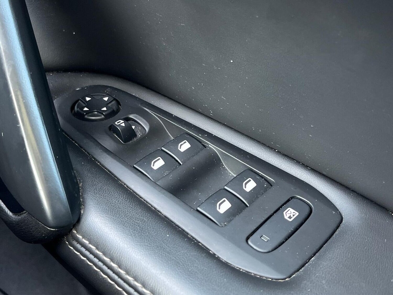 Used Peugeot 308 2014 for sale - 78196339: Photo 23