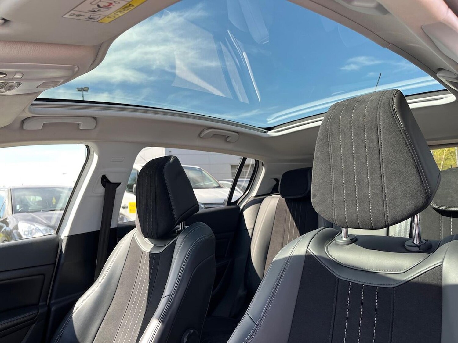 Used Peugeot 308 2014 for sale - 78196339: Photo 34