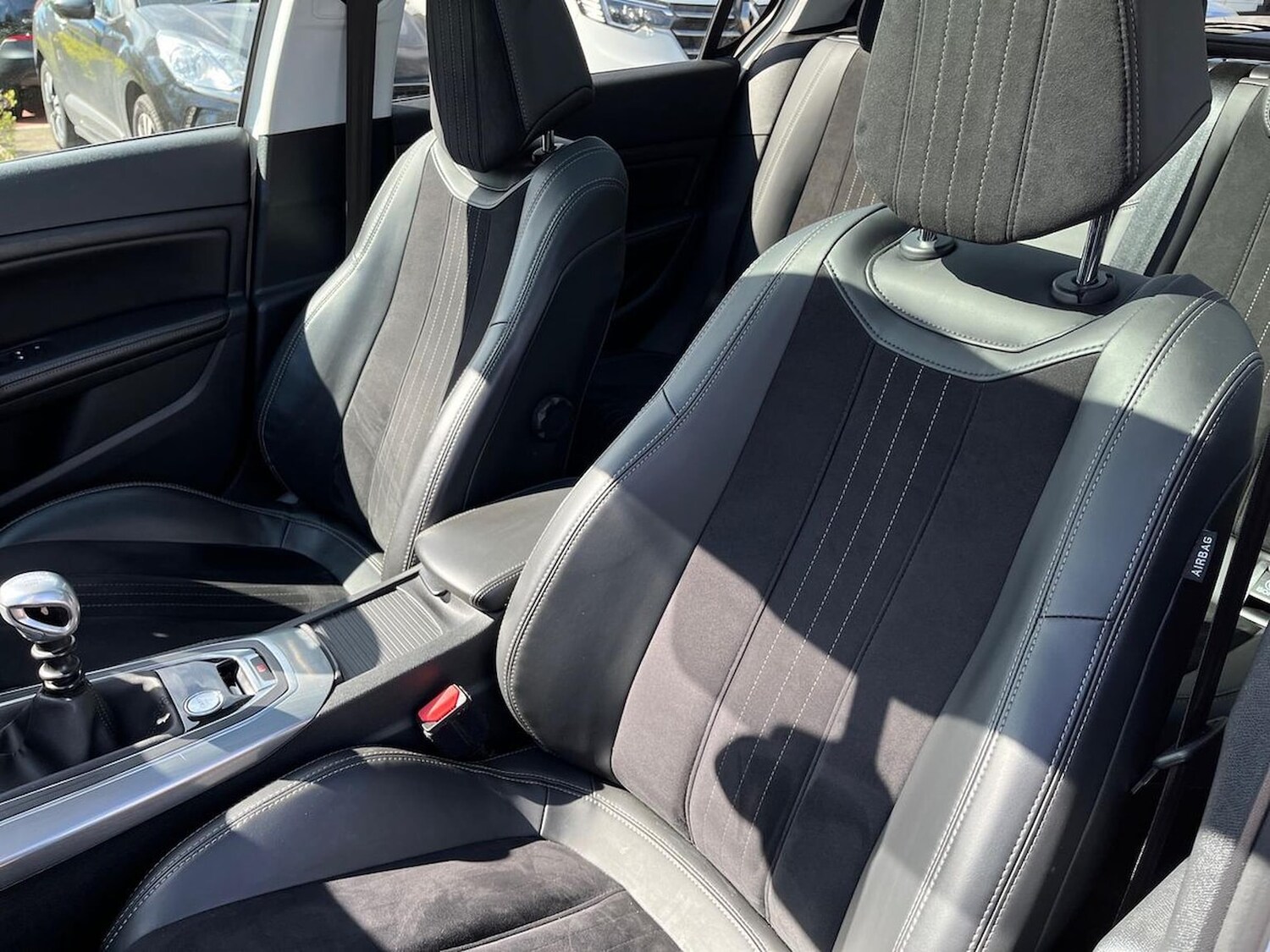 Used Peugeot 308 2014 for sale - 78196339: Photo 45