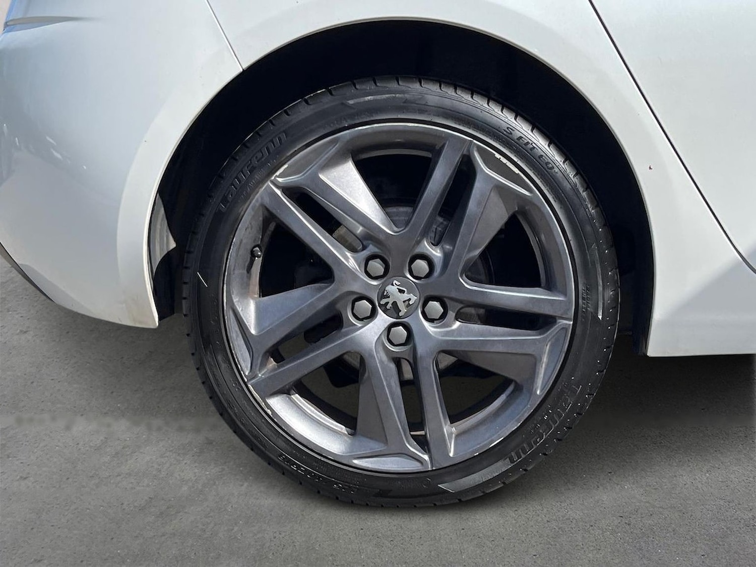 Used Peugeot 308 2014 for sale - 78196339: Photo 8