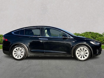 Used Tesla Model X 2020 for sale - 75512960: Photo