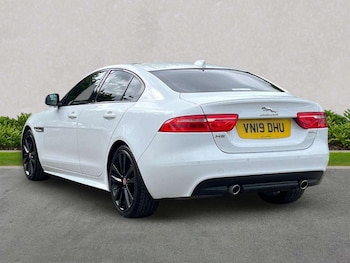 Used Jaguar XE 2019 for sale - 78620836: Photo