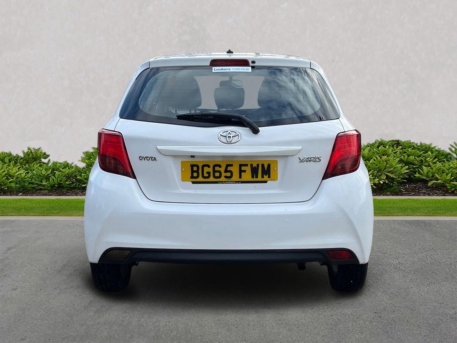 Used Toyota Yaris 2015 for sale - 76725820: Photo 4